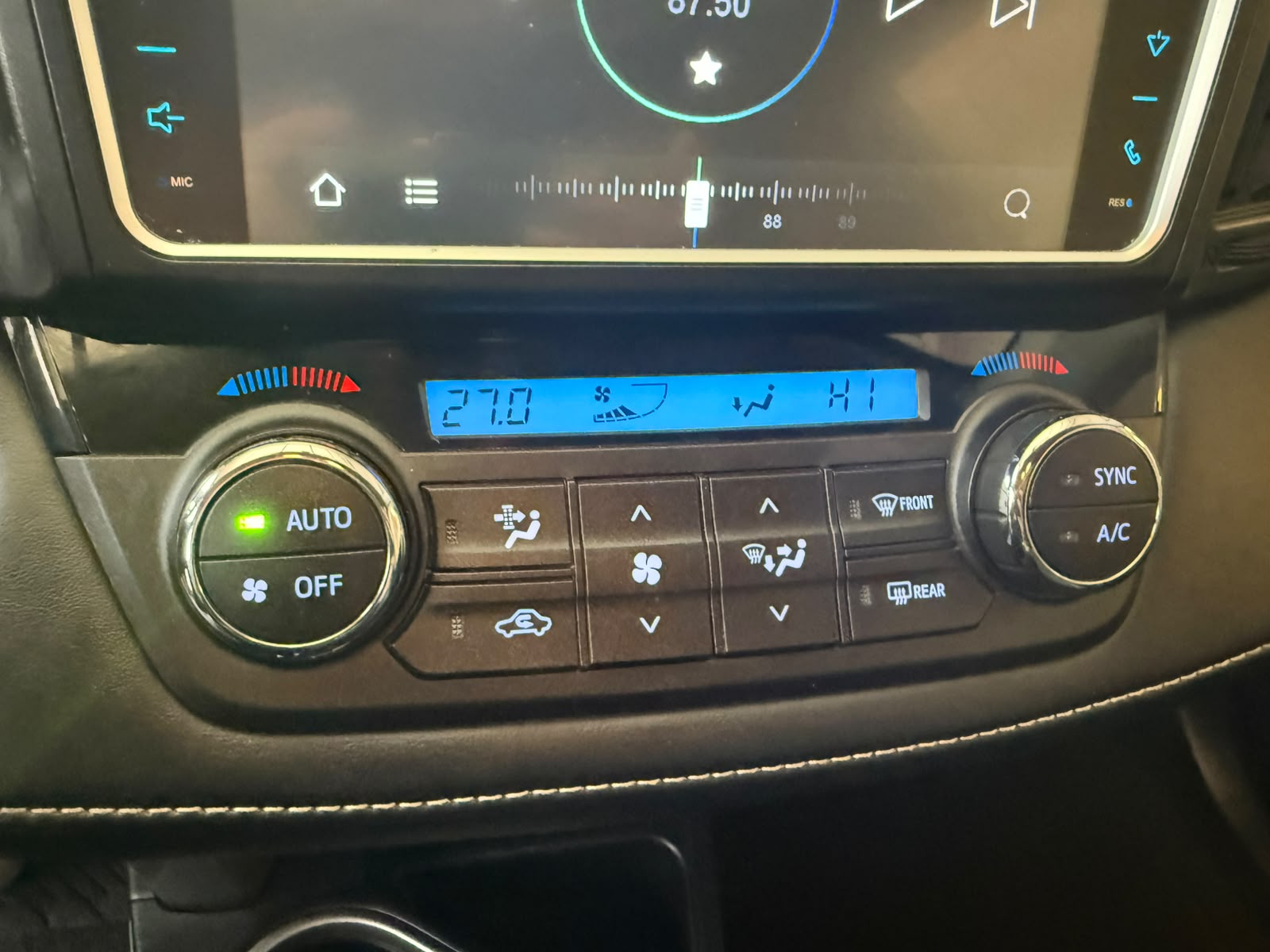 Toyota RAV4 2018 - Imagen 11 de 15