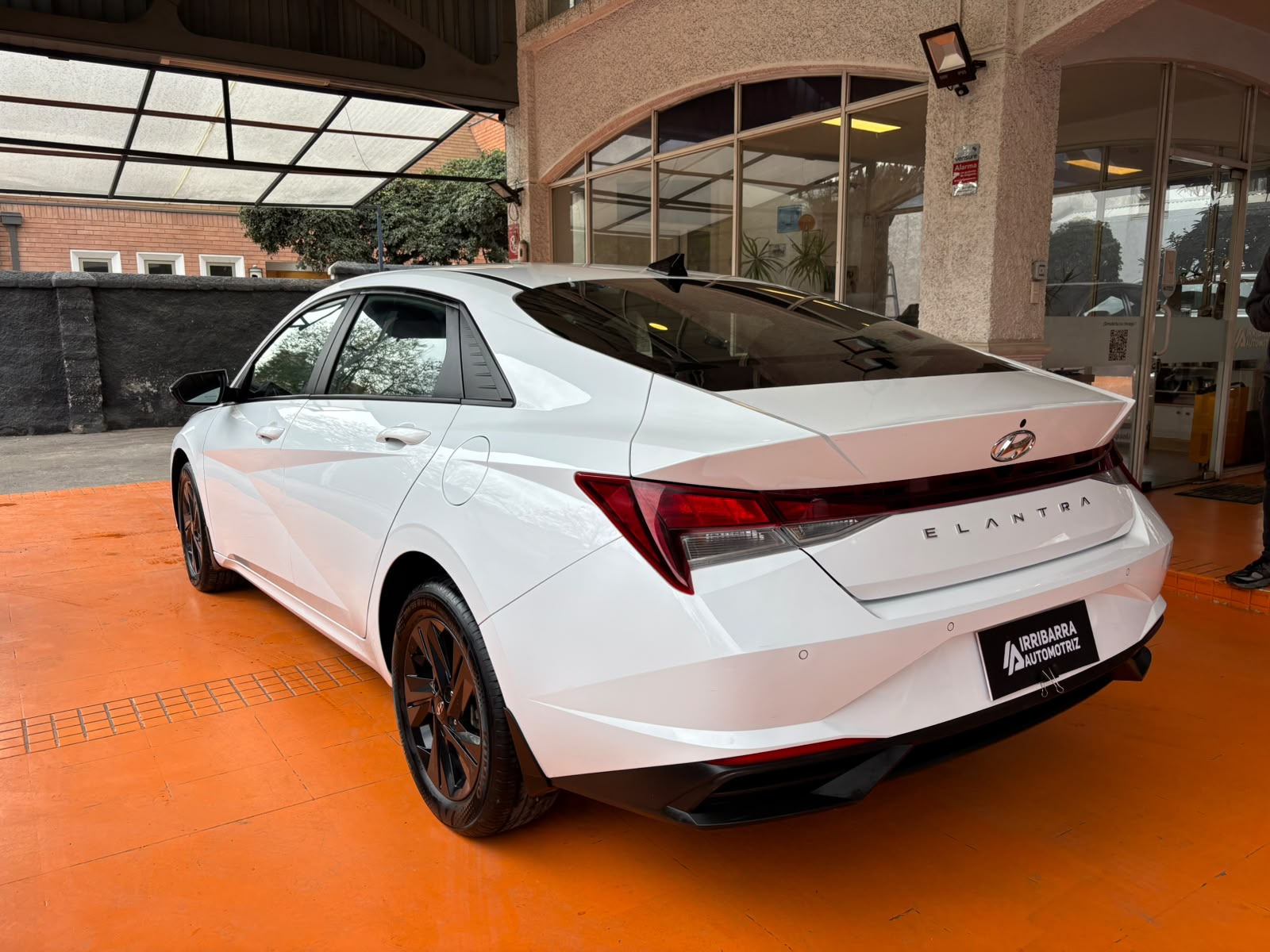 Hyundai ELANTRA 2021 - Imagen 5 de 15