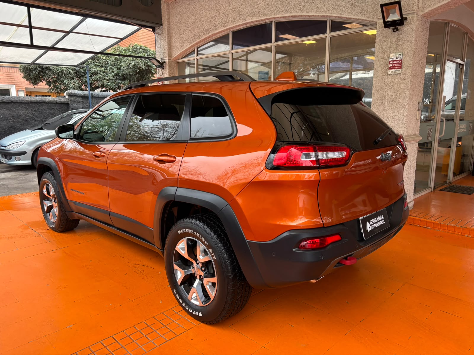 Jeep CHEROKEE 2017 - Imagen 5 de 15