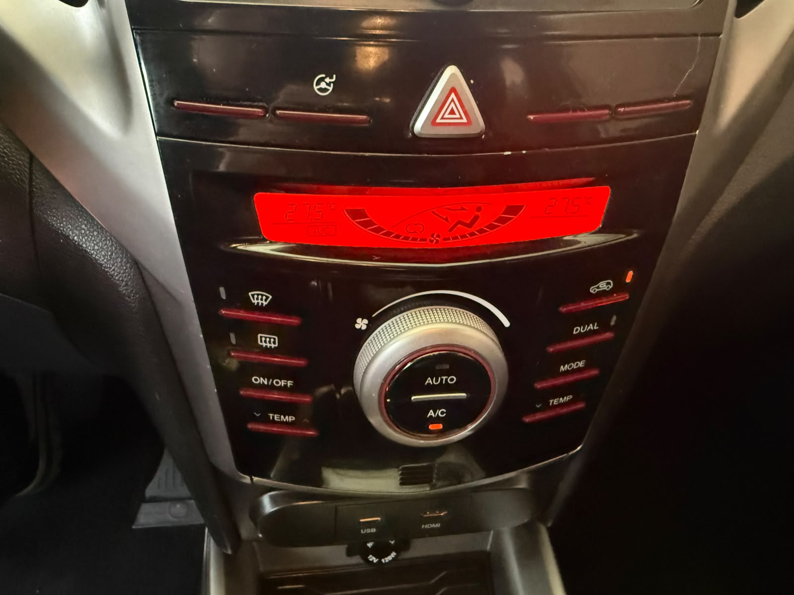 SsangYong TIVOLI 2019 - Imagen 9 de 15