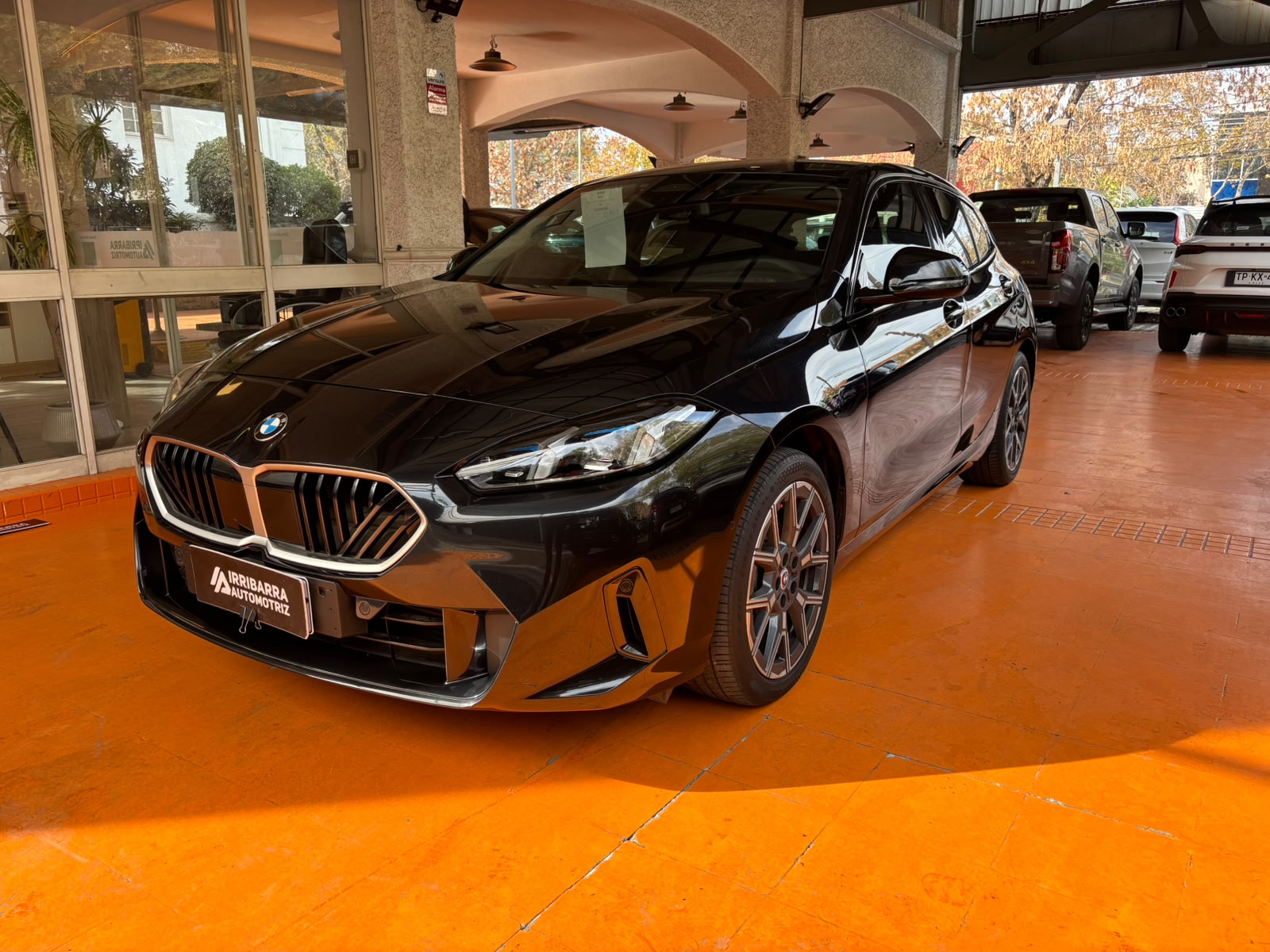 BMW 118 2026 - Foto 4 de 15