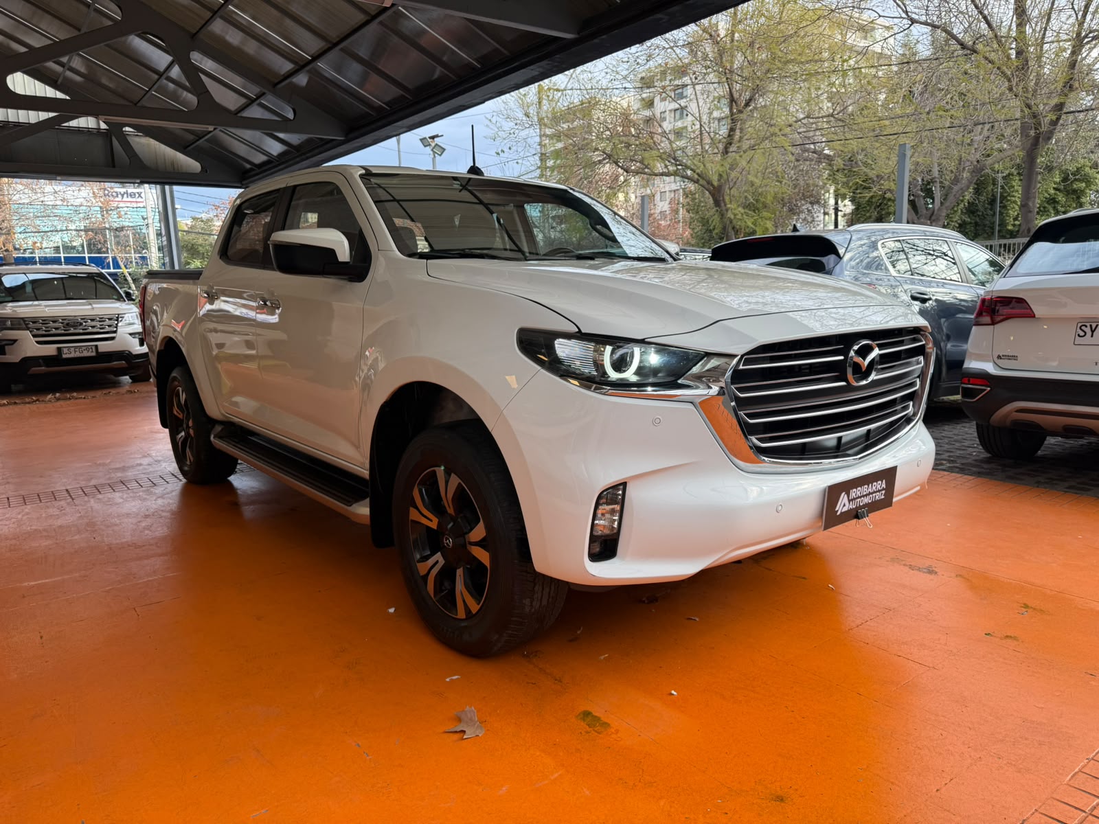 Mazda BT50 2023 - Foto 3 de 15