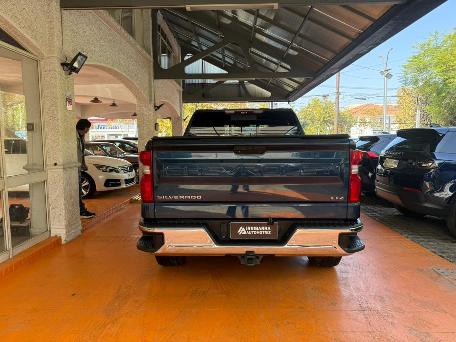 CHEVROLET SILVERADO 2022 - Imagen 12 de 15