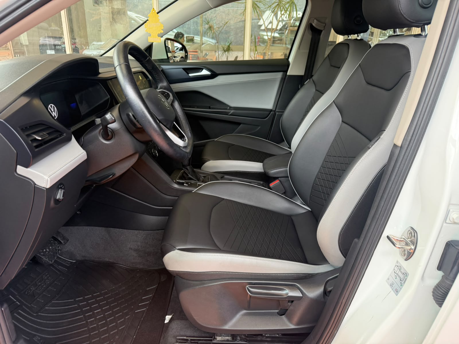VOLKSWAGEN TAOS 2023 - Imagen 9 de 15