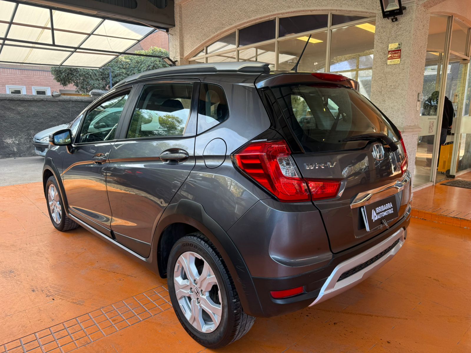 HONDA WR-V 2018 - Imagen 5 de 14