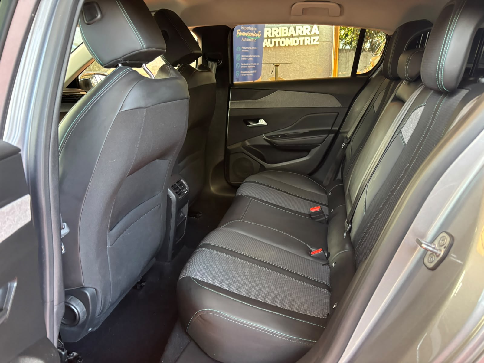 Peugeot 308 2025 - Imagen 8 de 15