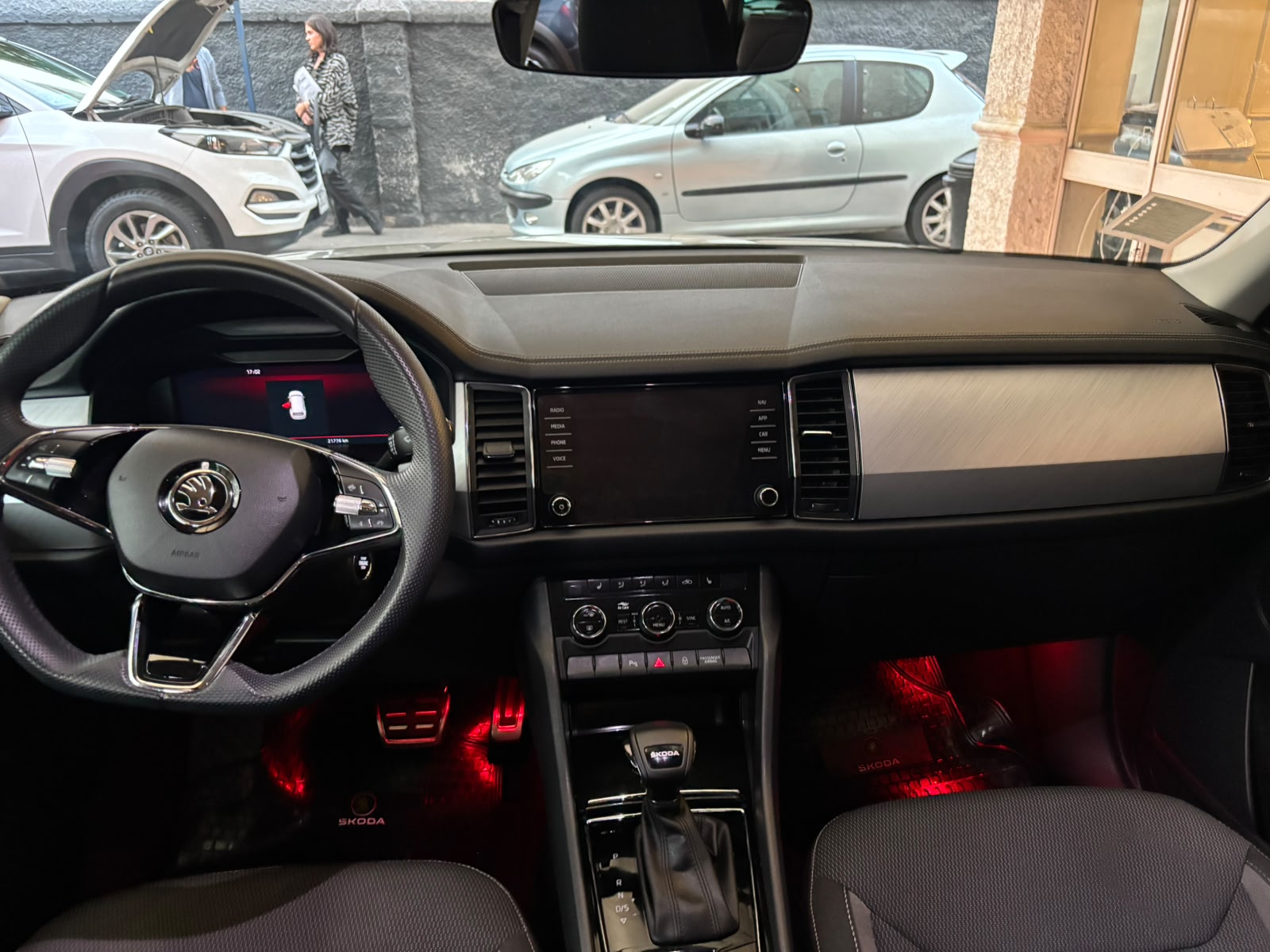SKODA KODIAQ 2024 - Imagen 3 de 15