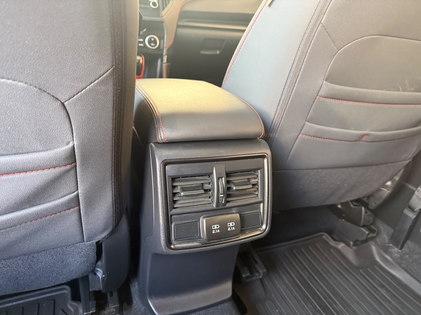 Subaru FORESTER 2025 - Imagen 14 de 15