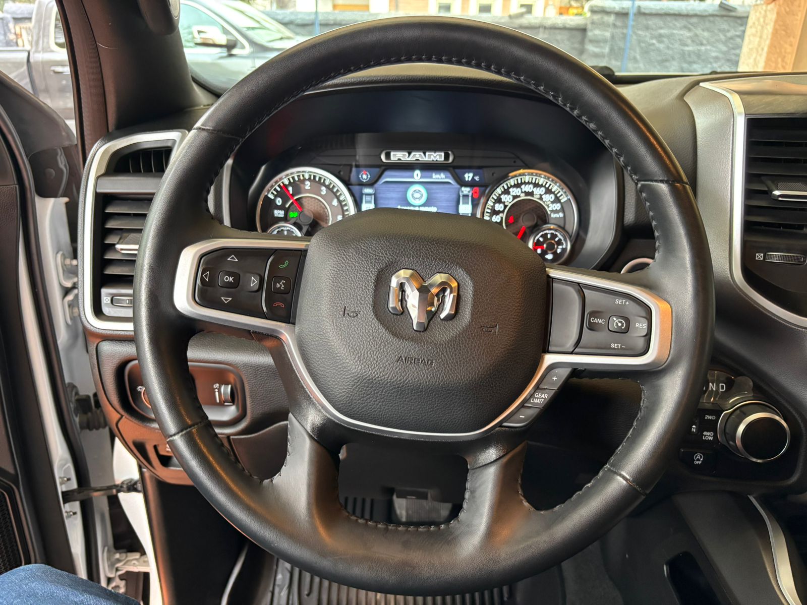 RAM 1500 2024 - Imagen 11 de 15