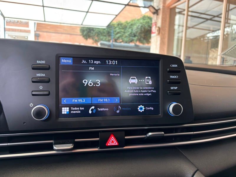 Hyundai ELANTRA 2021