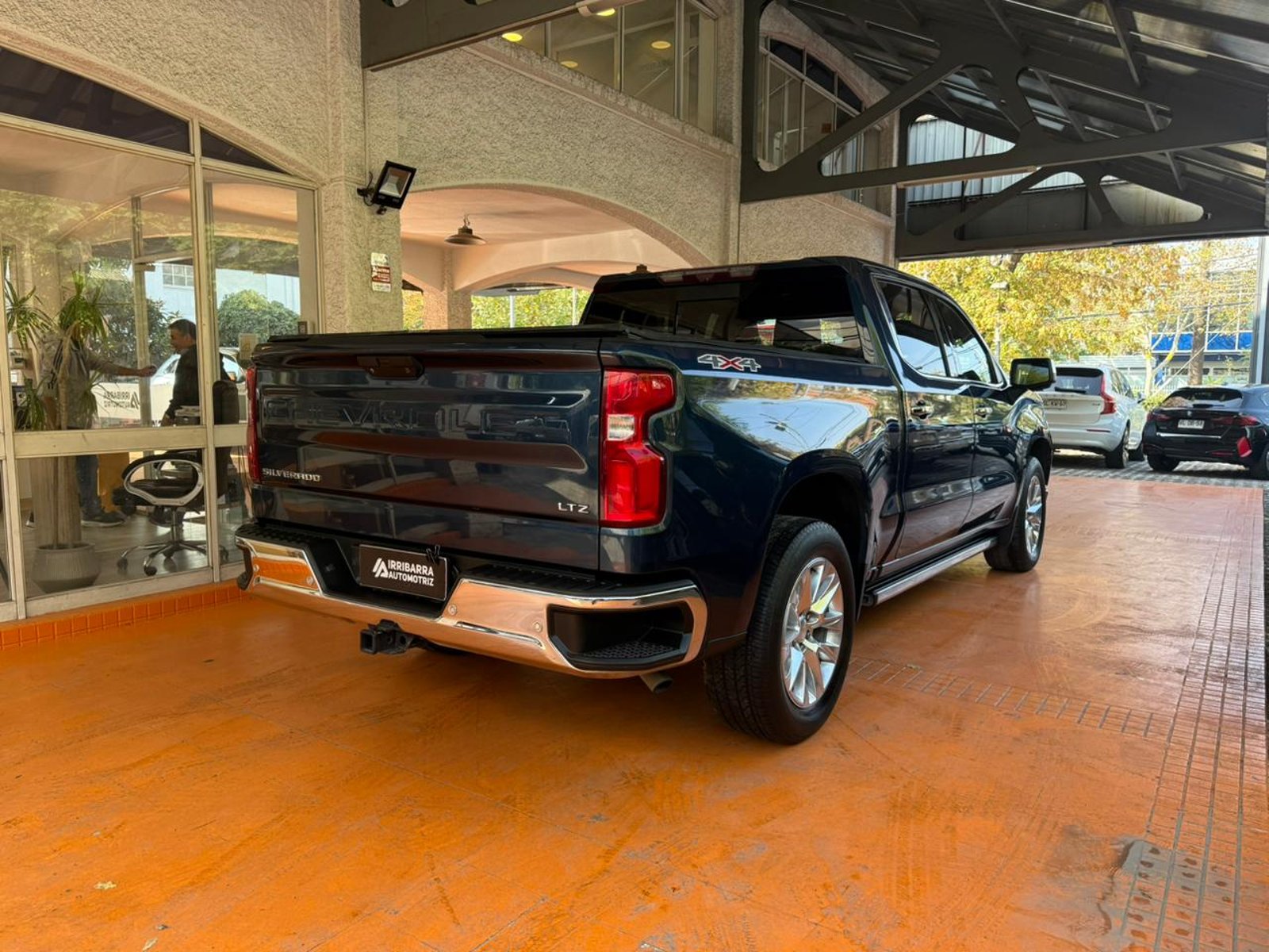 CHEVROLET SILVERADO 2022 - Imagen 6 de 15