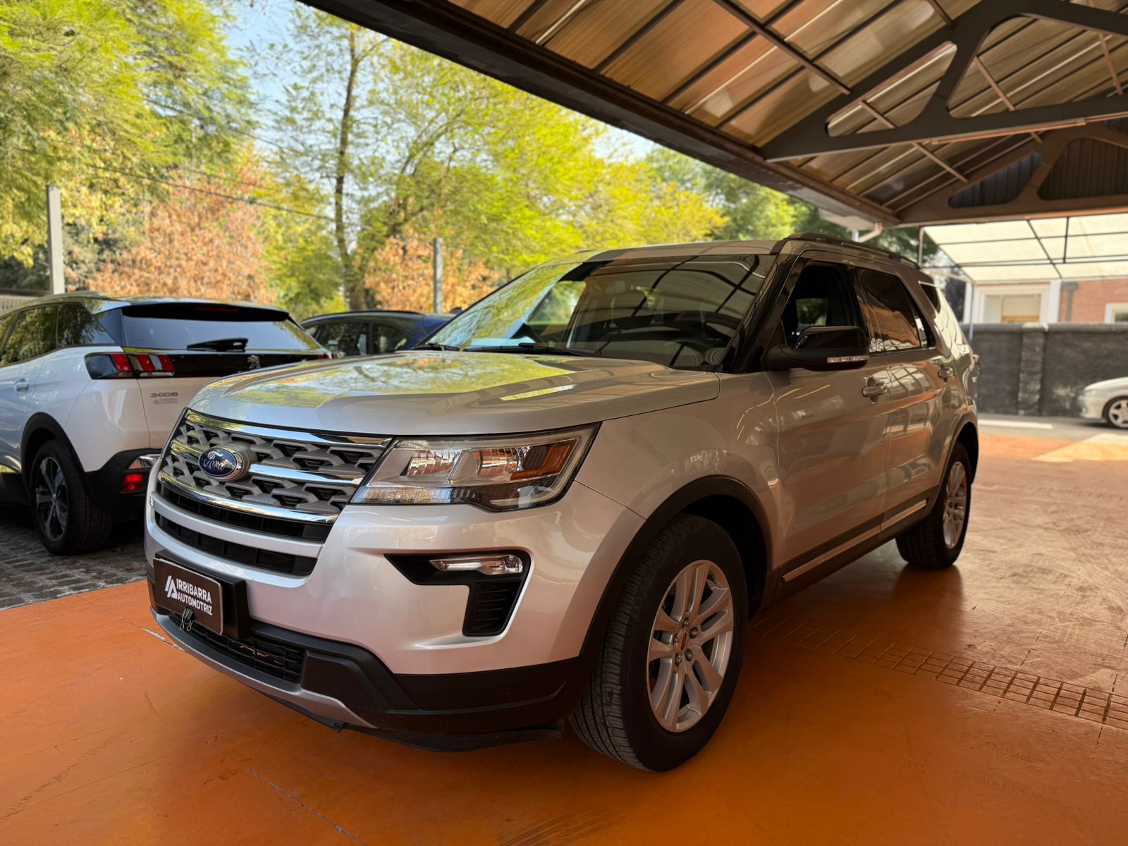 FORD EXPLORER 2018 - Imagen 13 de 15