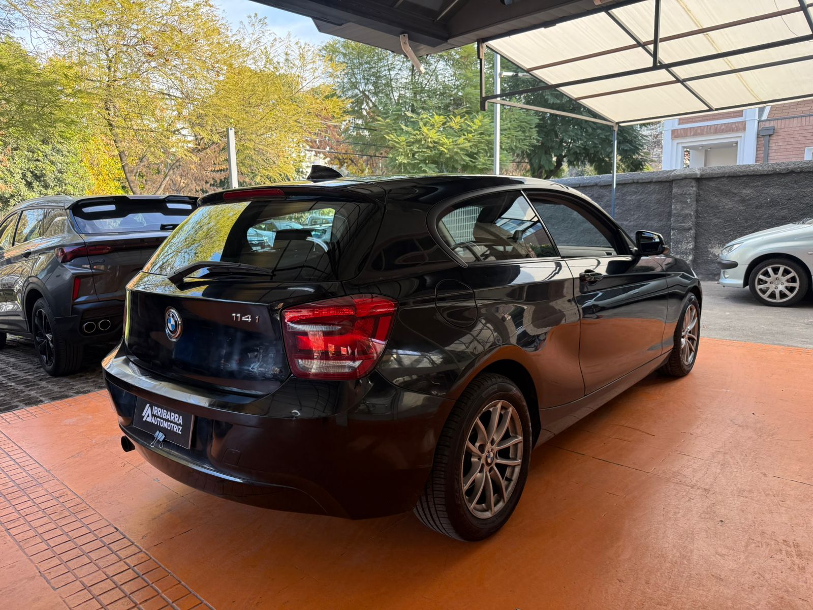 BMW 114 2015 - Imagen 6 de 14