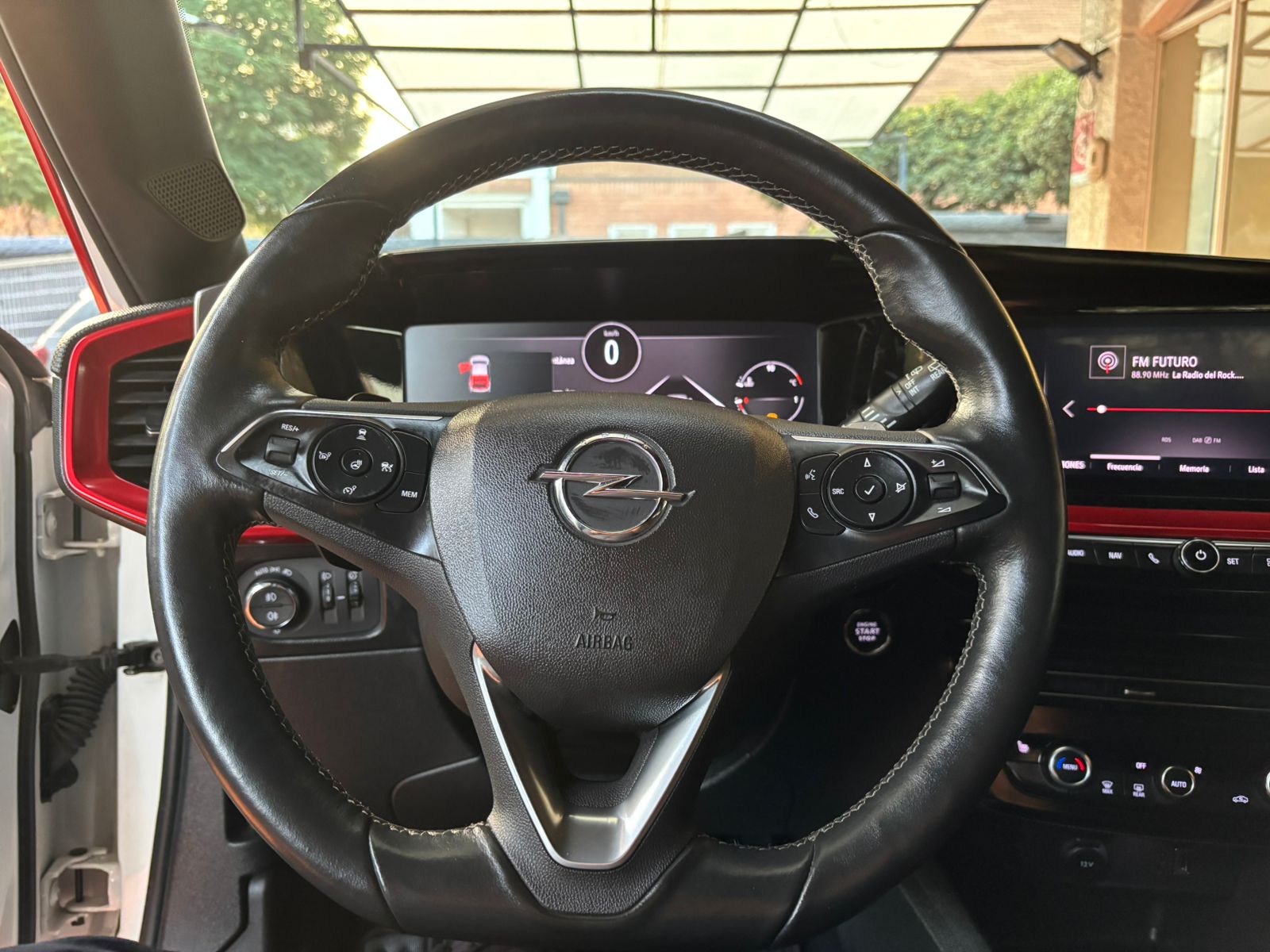 OPEL MOKKA 2023 - Imagen 13 de 15