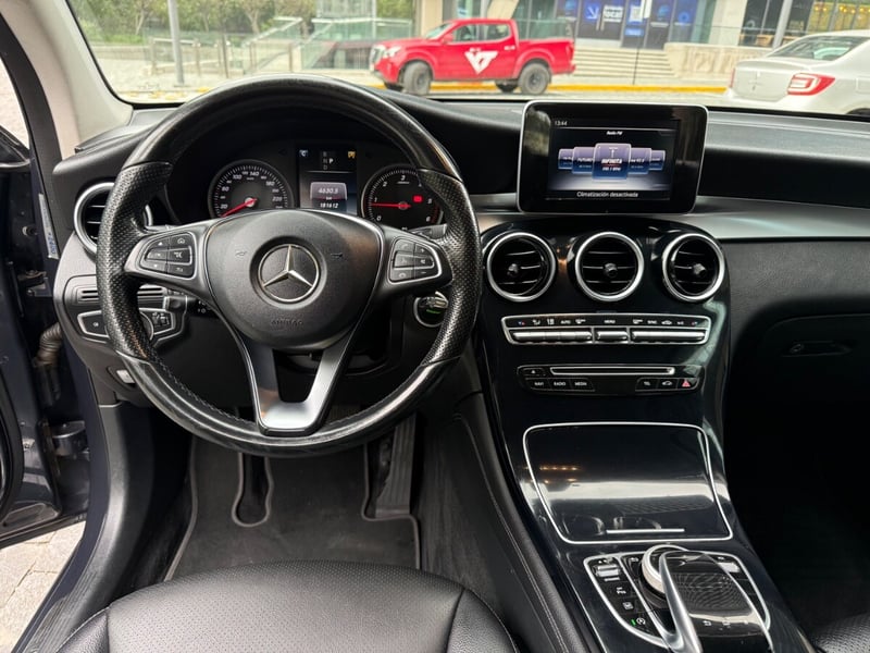 Mercedes-Benz GLC 220D DIESEL 2016 - Imagen 8 de 10