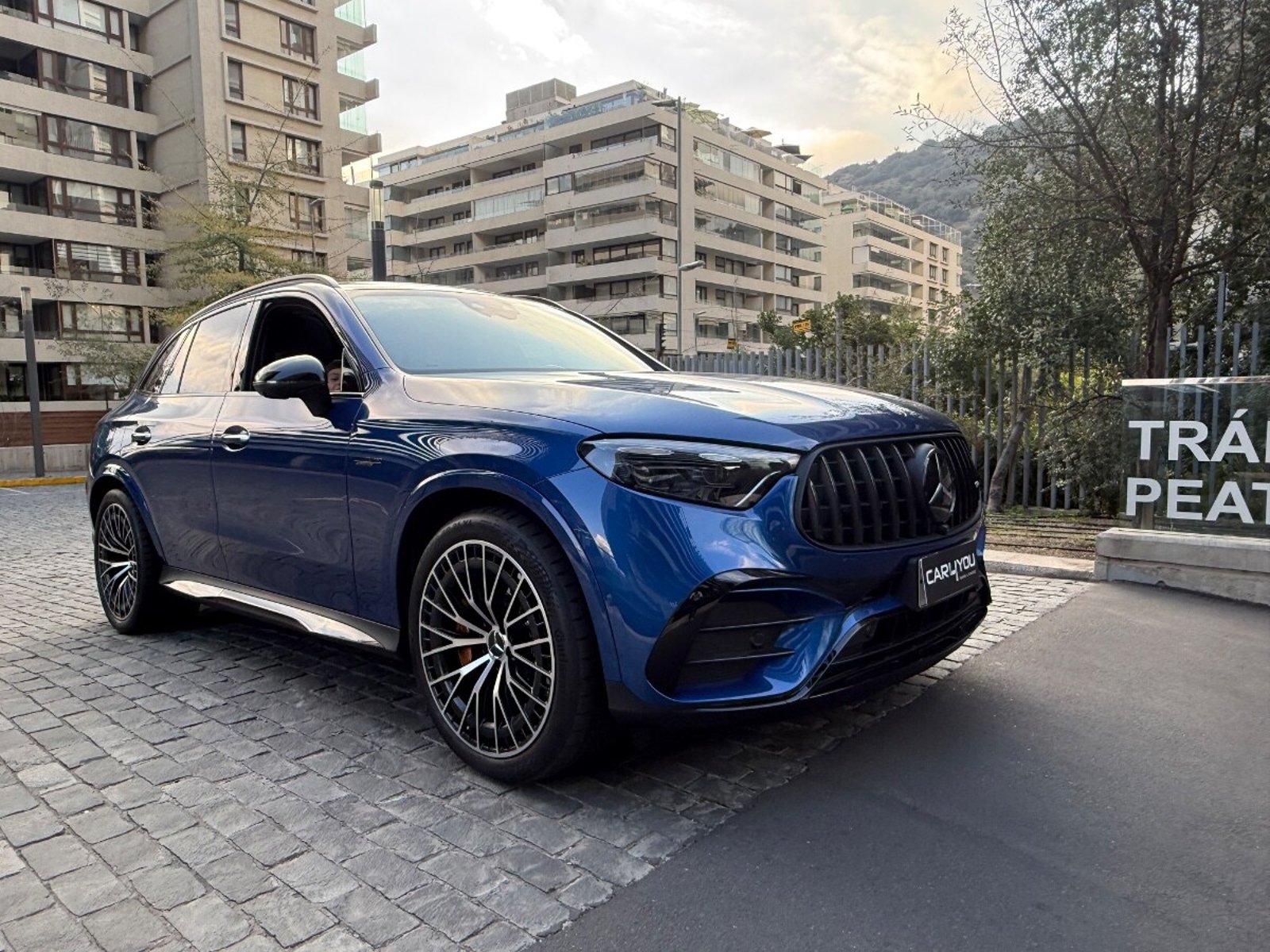 Mercedes-Benz GLC 63 AMG S HIBRIDO 2025 - Foto 3 de 8