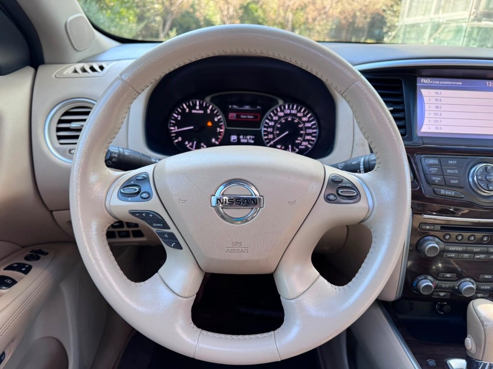 Nissan PATHFINDER EXCLUSIVE 2015 - Imagen 7 de 10