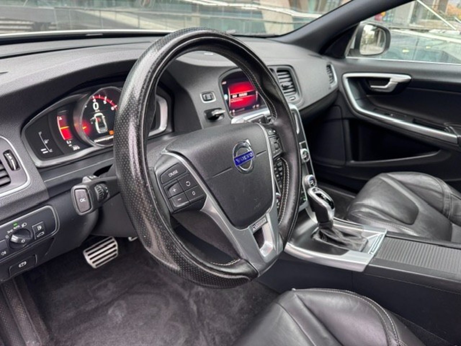 Volvo S60 T6 4WD. 2018 - Imagen 9 de 10