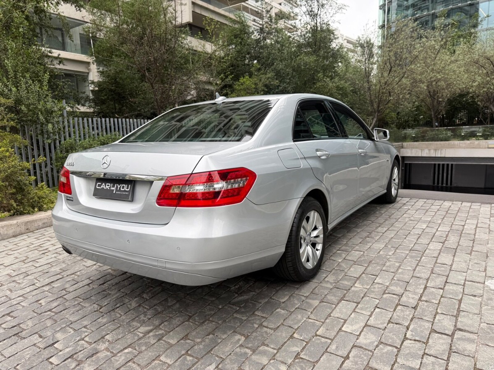 Mercedes-Benz E200 Blue Efficiency 2012 - Foto 4 de 10