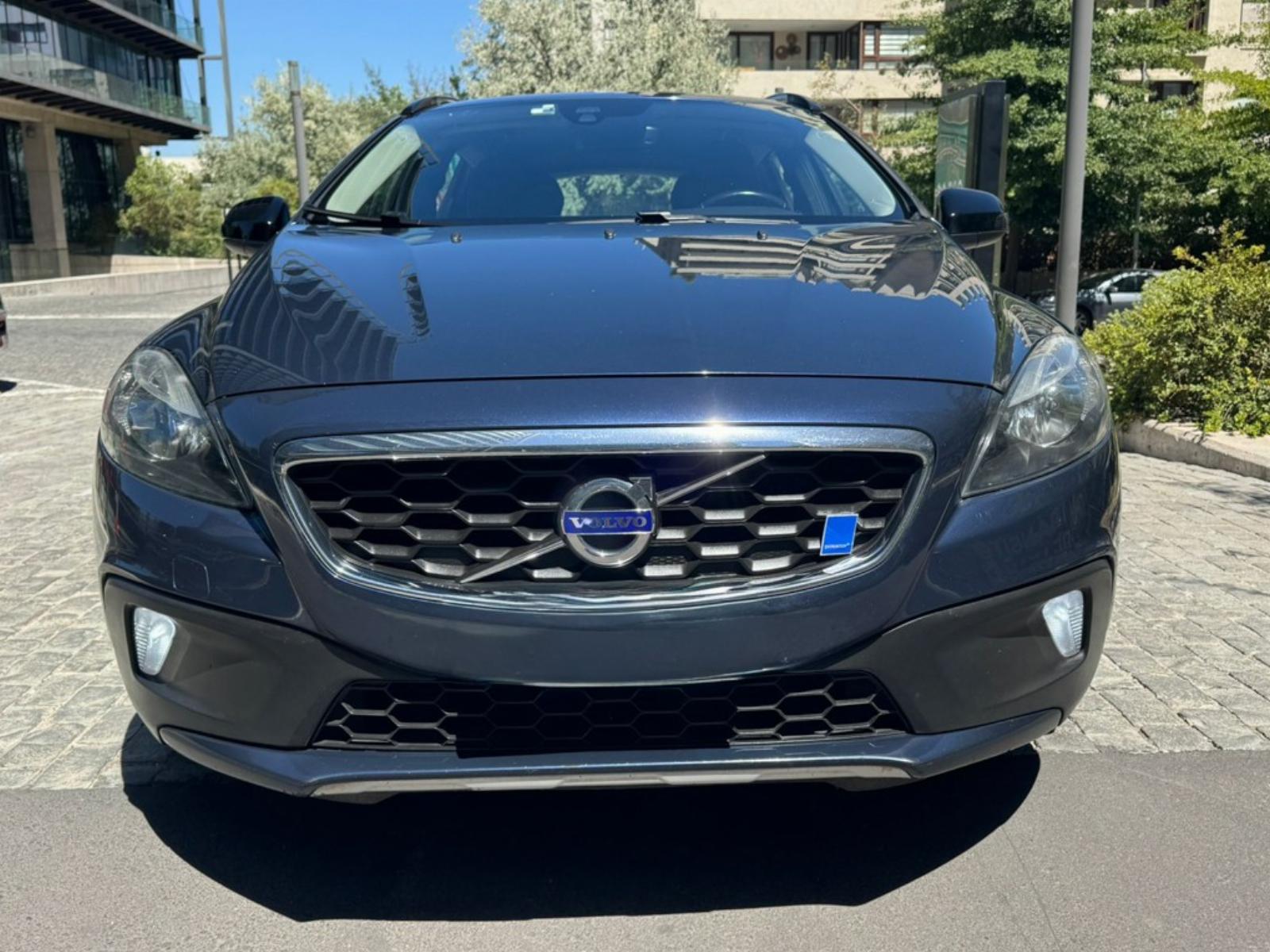 VOLVO V40 CC T4 COMFORT 2015 - Imagen 3 de 10