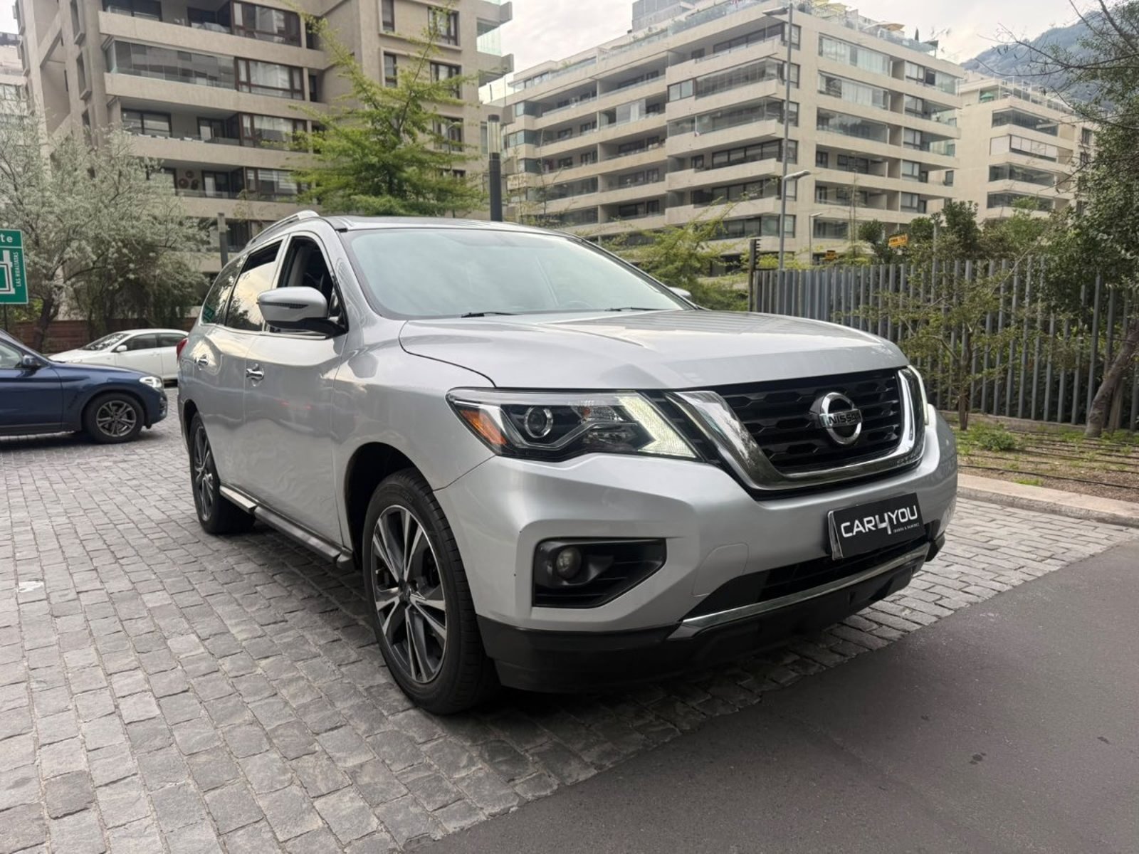 Nissan PATHFINDER 3.5 ADVANCE 4X4 CVT AT 5P. 2018 - Foto 2 de 10