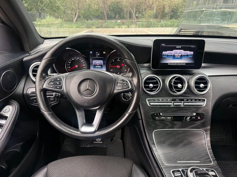 Mercedes-Benz GLC 250 DIESEL 2018 - Imagen 8 de 10