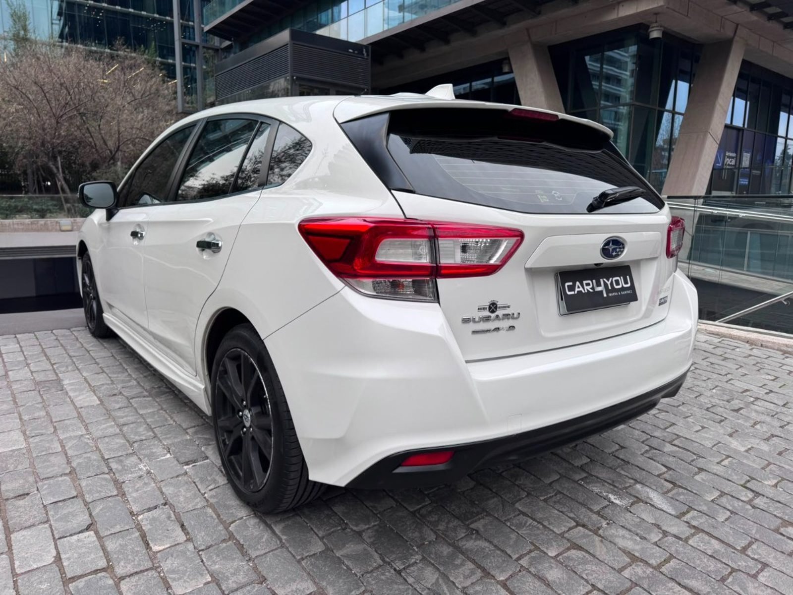 Subaru IMPREZA 2.0I SPORT CVT XS HB AWD AT 5P. 2018 - Imagen 4 de 9