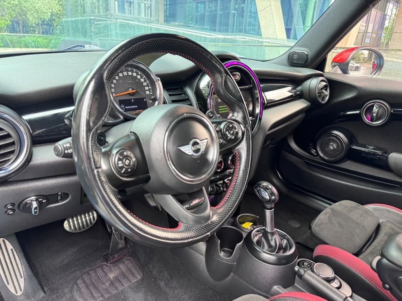 Mini JCW JOHN COOPER WORKS 2018 - Imagen 9 de 10