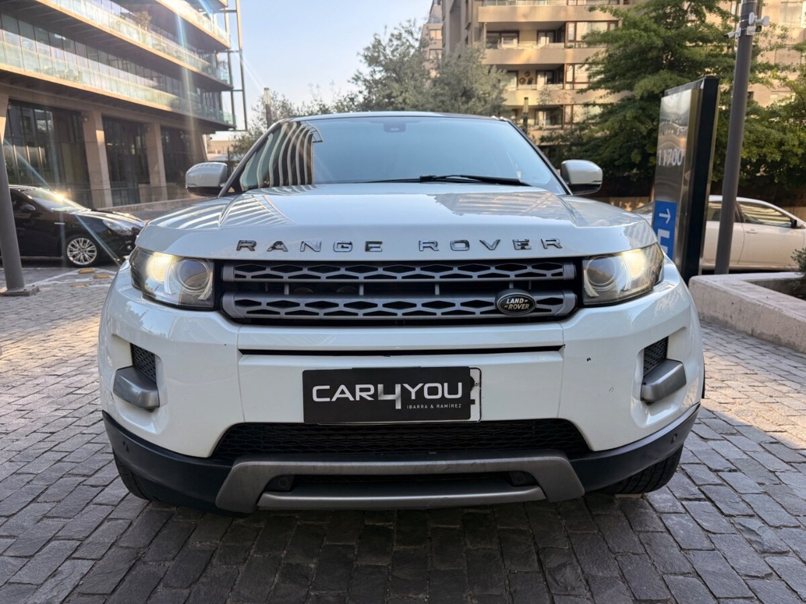 Land Rover RANGE ROVER EVOQUE 2.0 2014 - Foto 2 de 10