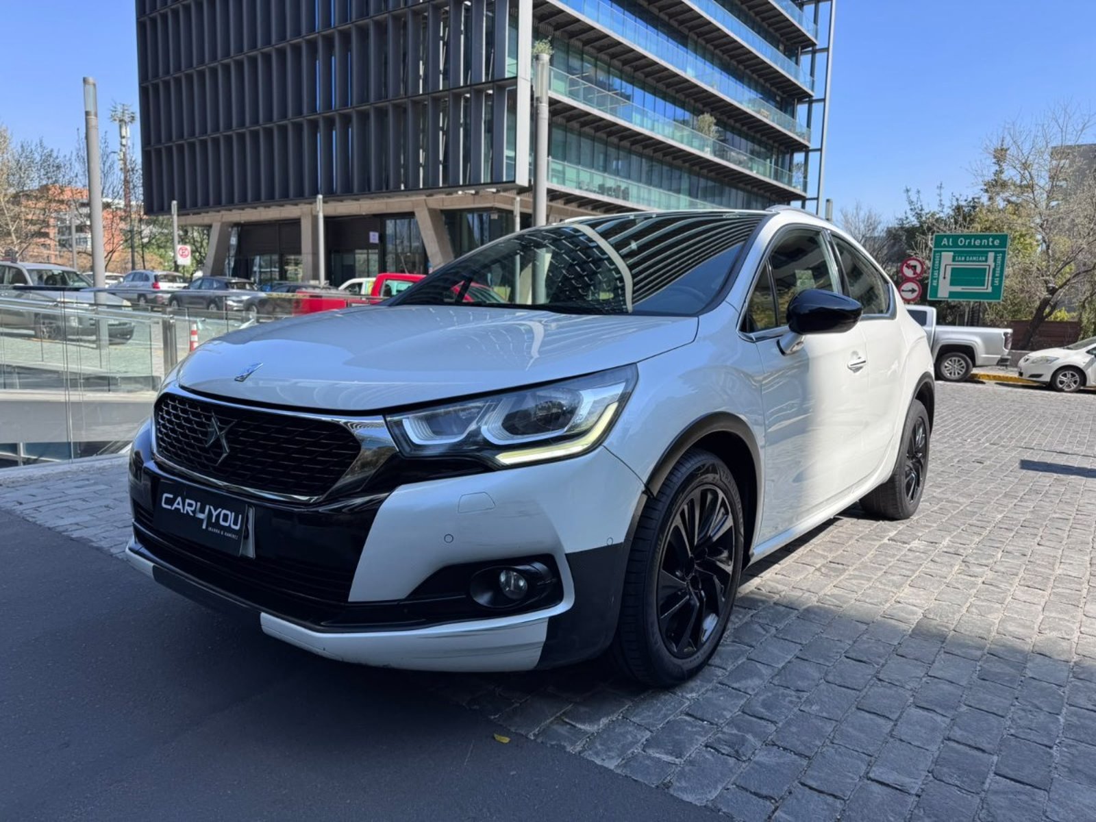 DS Automobiles DS 4 CROSSBACK 2017