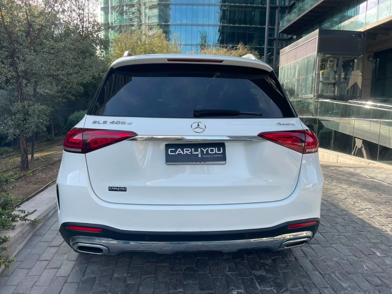 Mercedes-Benz GLE 400D diesel 4matic 2023 - Foto 4 de 10