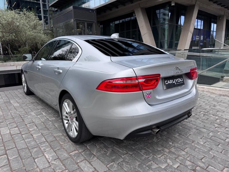 Jaguar XE PRESTIGE 2019 - Imagen 6 de 10
