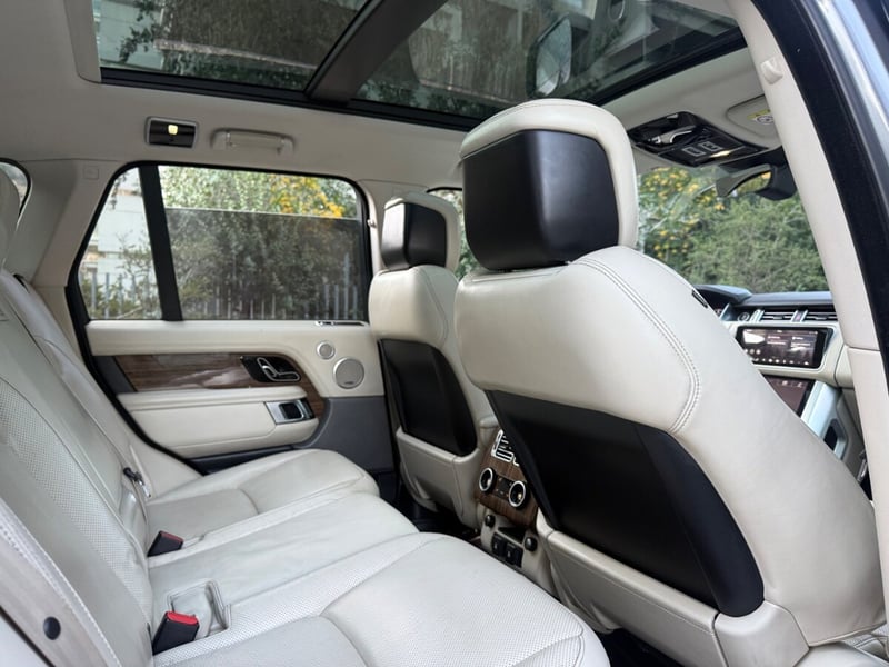 Land Rover VOGUE 3.0 Diesel v6 2018 - Imagen 7 de 10