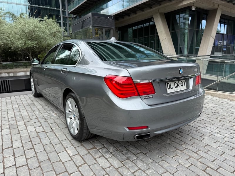 BMW 750 NIGHT VISION 2012 - Imagen 6 de 10