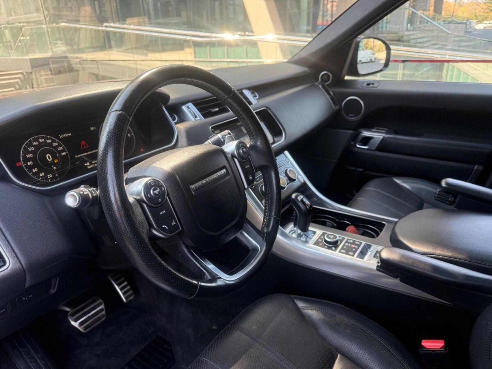Land Rover RANGE ROVER SPORT HSE 4.4 V8 DIESEL 2018 - Imagen 9 de 10