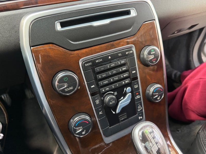 Volvo XC70 DIESEL 2013 - Imagen 9 de 10