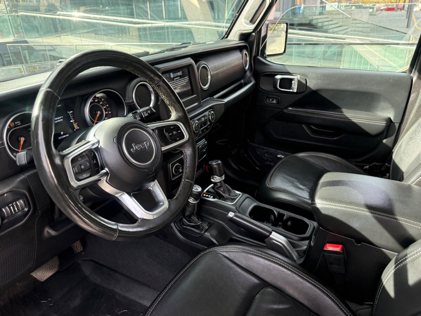 JEEP WRANGLER SAHARA 2019 - Imagen 8 de 10