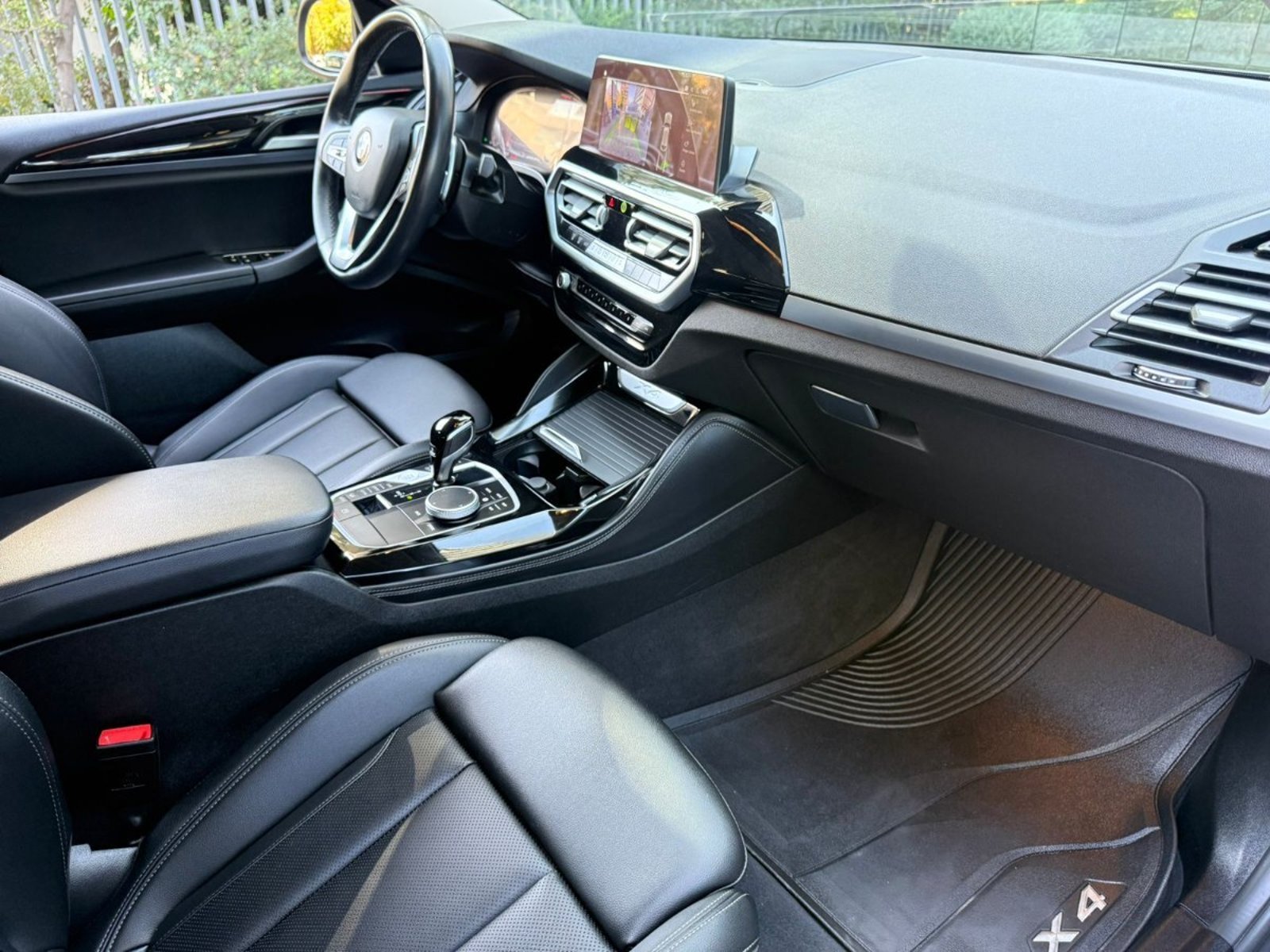 BMW X4 DYNAMIC XDRIVE 2025 - Imagen 6 de 10