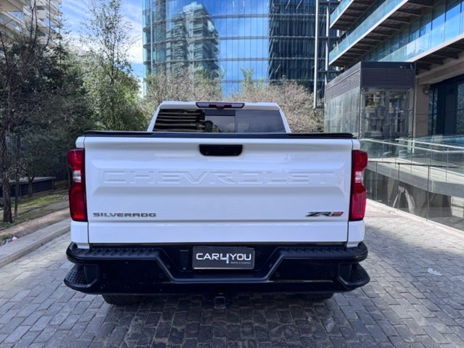 Chevrolet SILVERADO ZR2 2023 - Foto 4 de 9