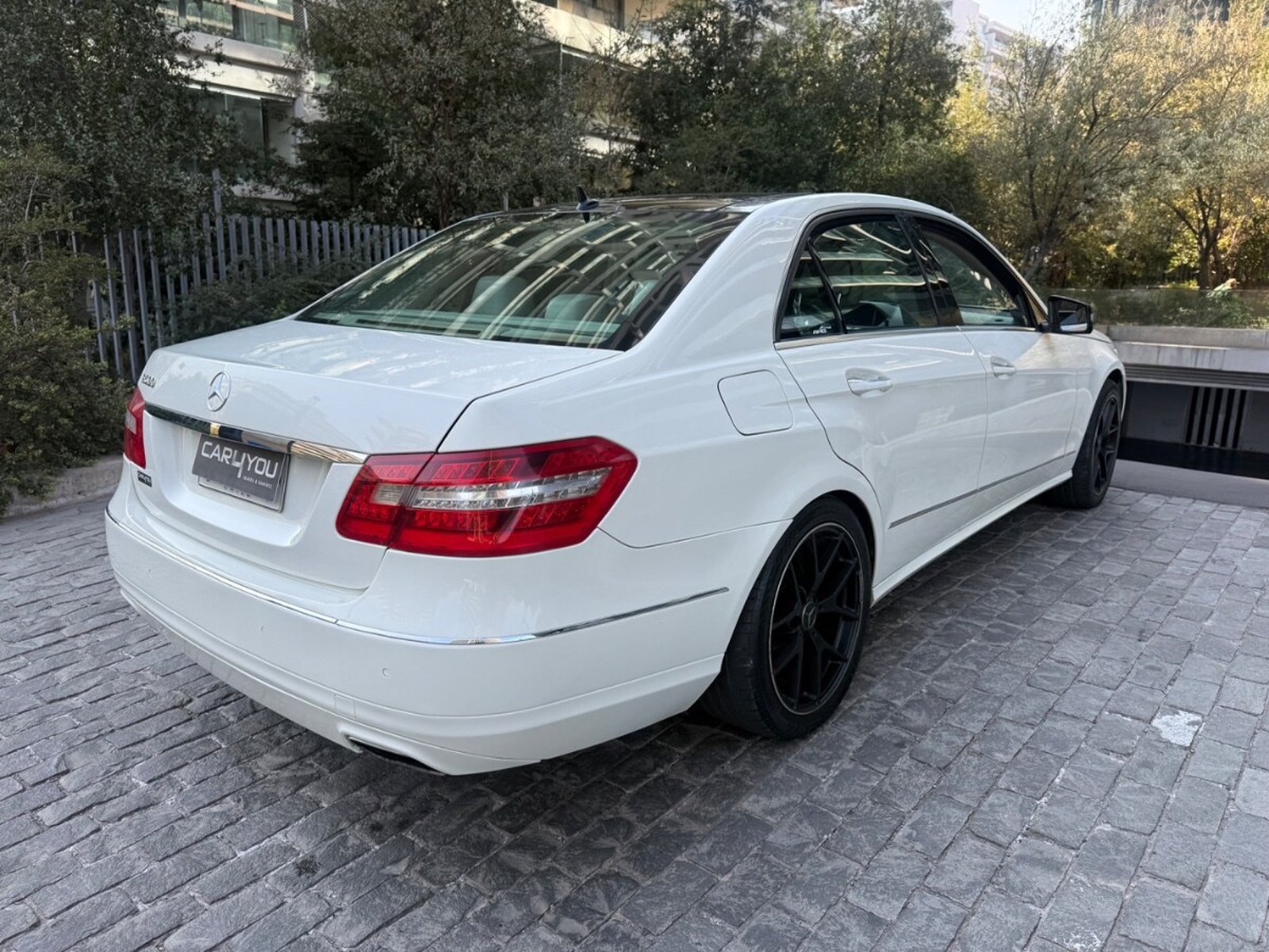 MERCEDES-BENZ E500 v8 2010 - Imagen 6 de 10