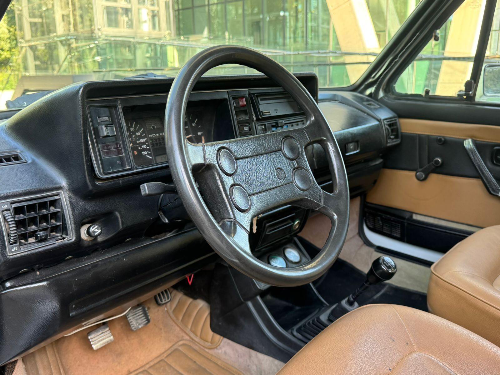 VOLKSWAGEN GOLF CABRIOLET 1.6 1985 - Imagen 8 de 9