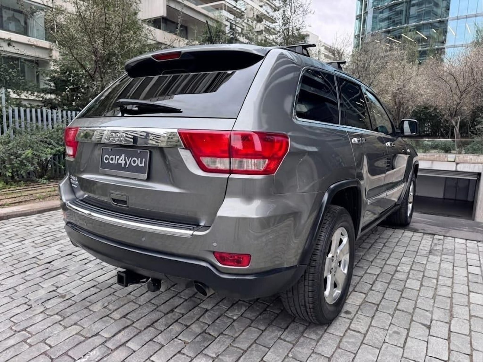 Jeep GRAND CHEROKEE 3.6 LIMITED 4X4 AT 5P. 2012 - Foto 4 de 10