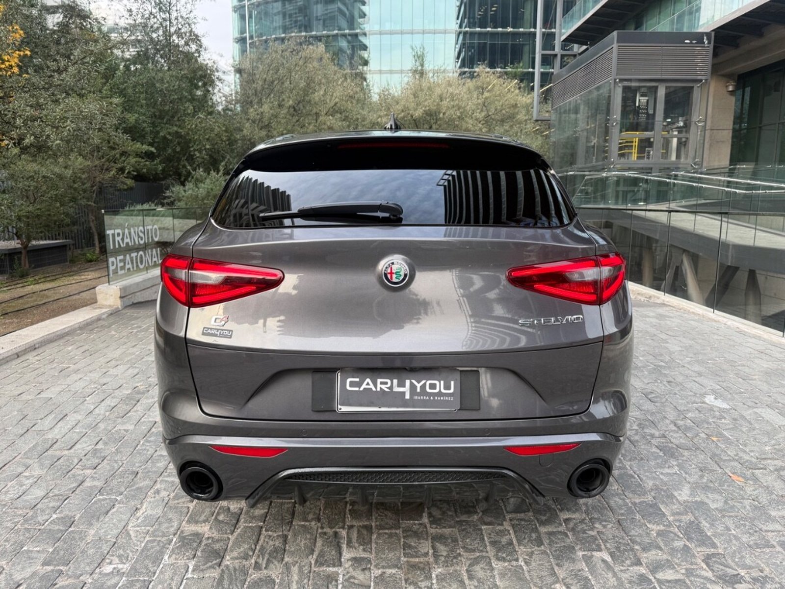 ALFA ROMEO STELVIO VELOCE 2023 - Imagen 6 de 10