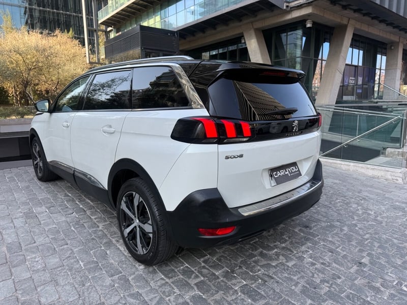 Peugeot 5008 BLUE HDI 1.5 2019 - Imagen 4 de 10