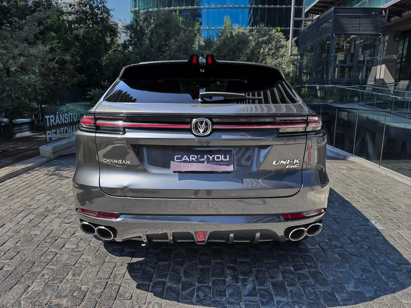 Changan UNI-K 2.0T de 233 HP 2024 - Imagen 5 de 10