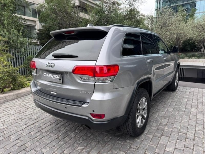 Jeep GRAND CHEROKEE LAREDO 4X4 2014 - Imagen 6 de 10