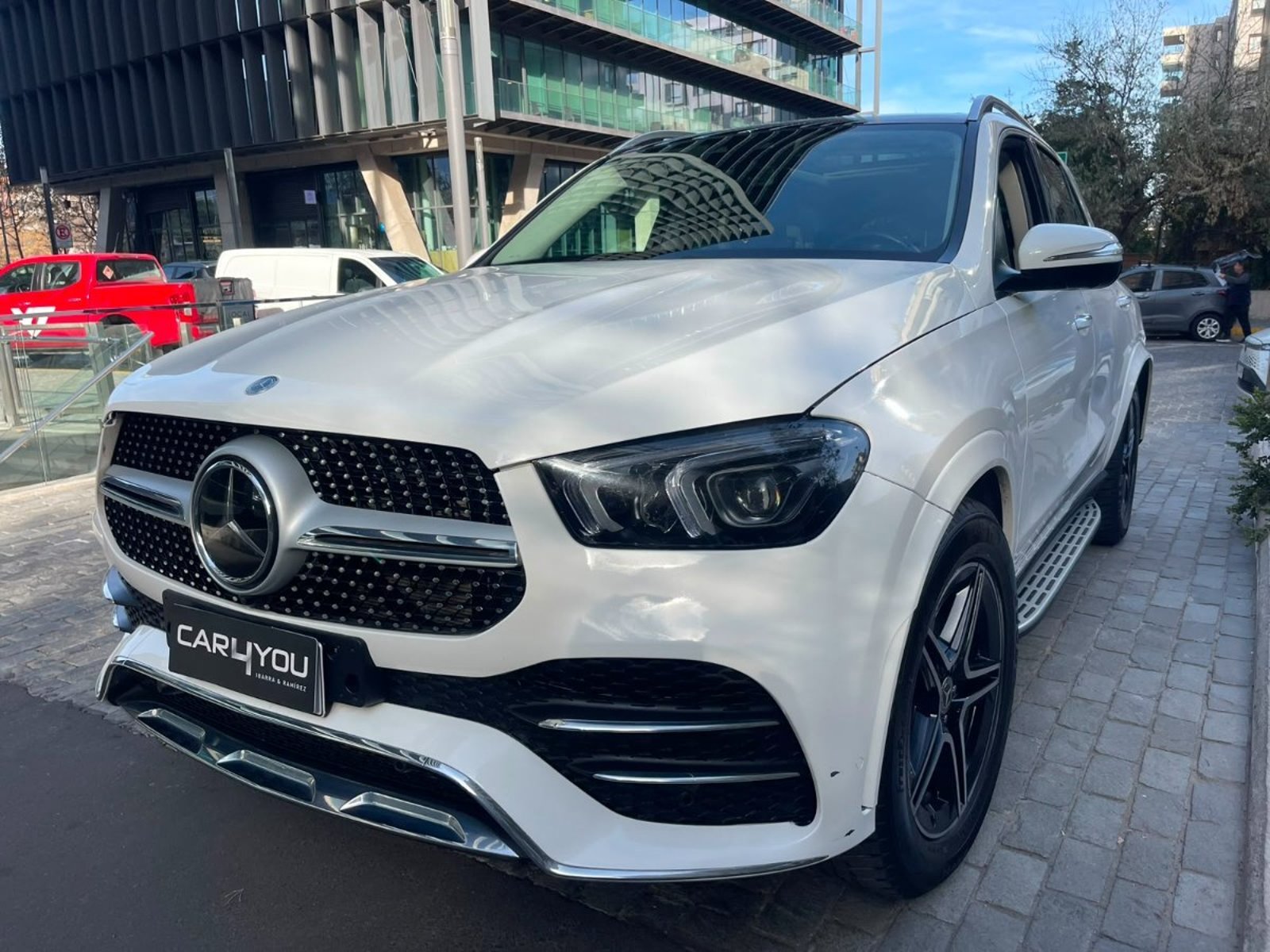 Mercedes-Benz GLE 400D diesel 4matic 2023 - Foto 3 de 10