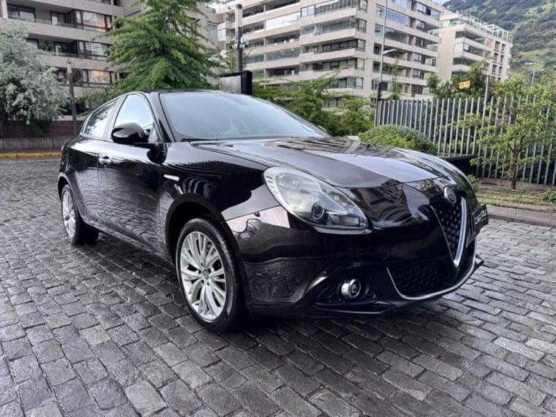 Alfa Romeo GIULIETTA DISTINCTIVE 2021 - Imagen 3 de 10