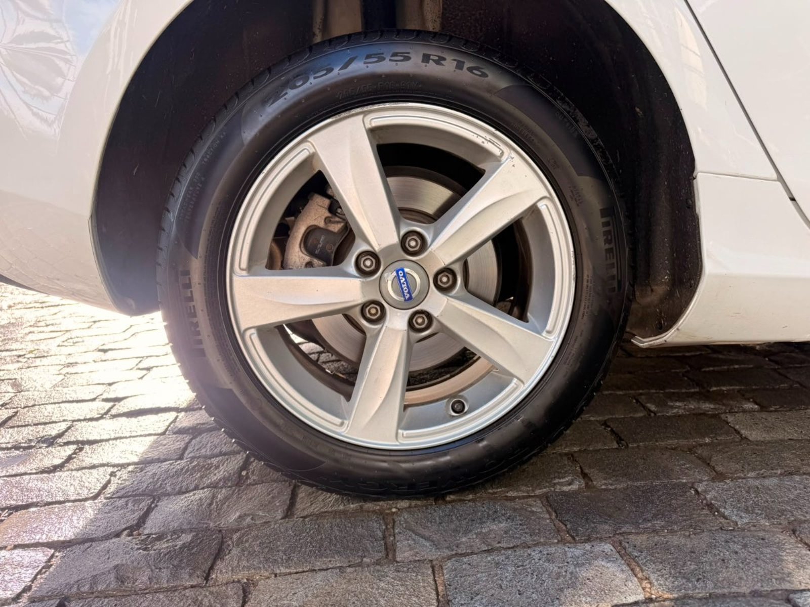 Volvo V40 D2 Comfort MT Diesel 2016 - Imagen 6 de 10