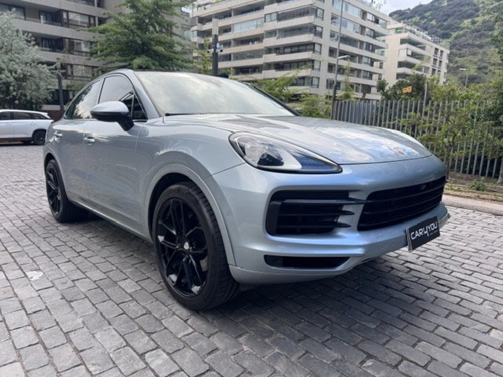 Porsche CAYENNE COUPE 2020 - Foto 3 de 10